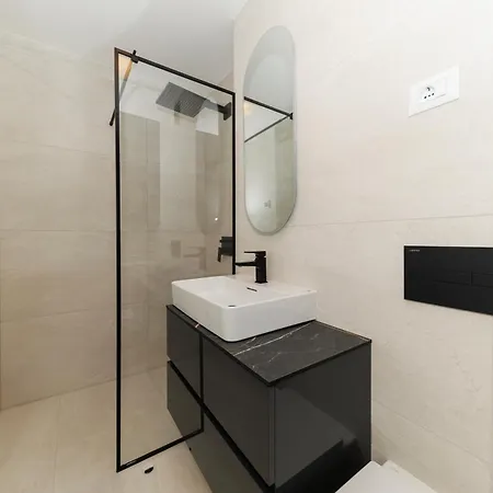 The Skyline Penthouse By Belmont Realty شقة *