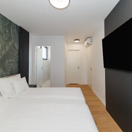 The Skyline Penthouse By Belmont Realty شقة زادار