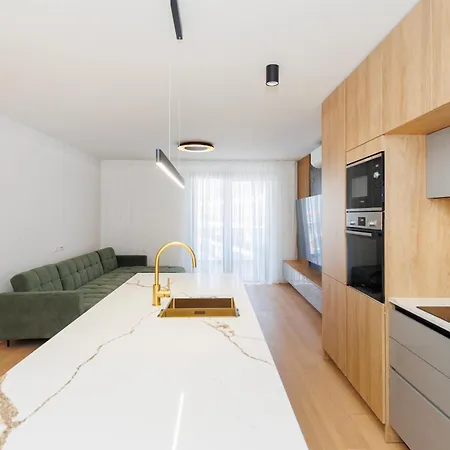 The Skyline Penthouse By Belmont Realty 公寓 扎达尔