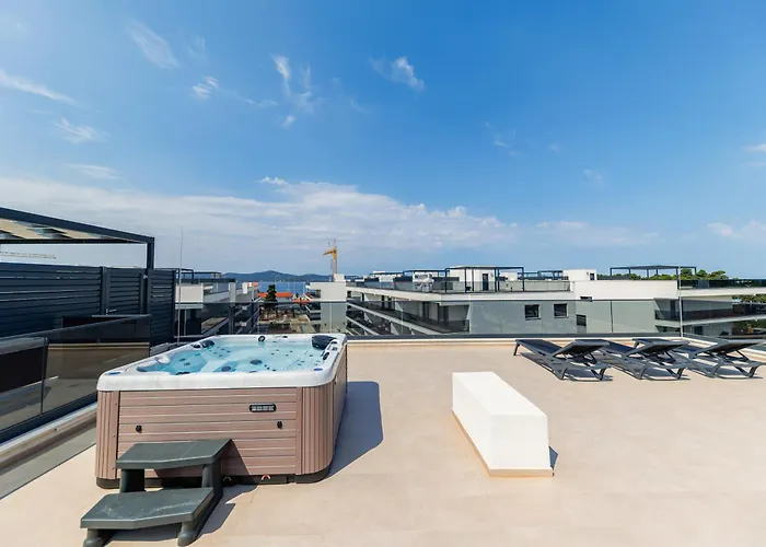 Apartman The Skyline Penthouse By Belmont Realty *