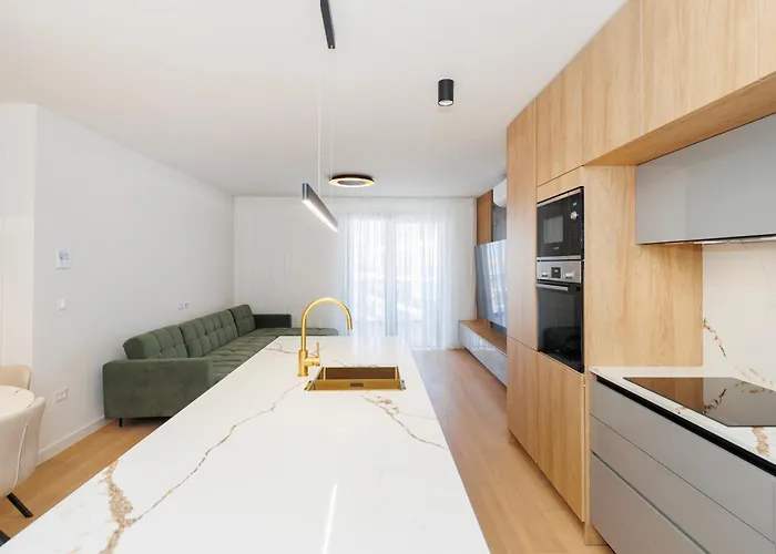 The Skyline Penthouse By Belmont Realty Apartman Zára